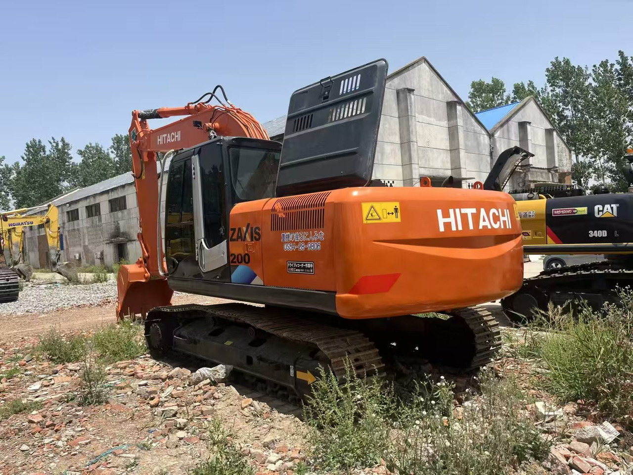Crawler excavator HITACHI ZX200: picture 7
