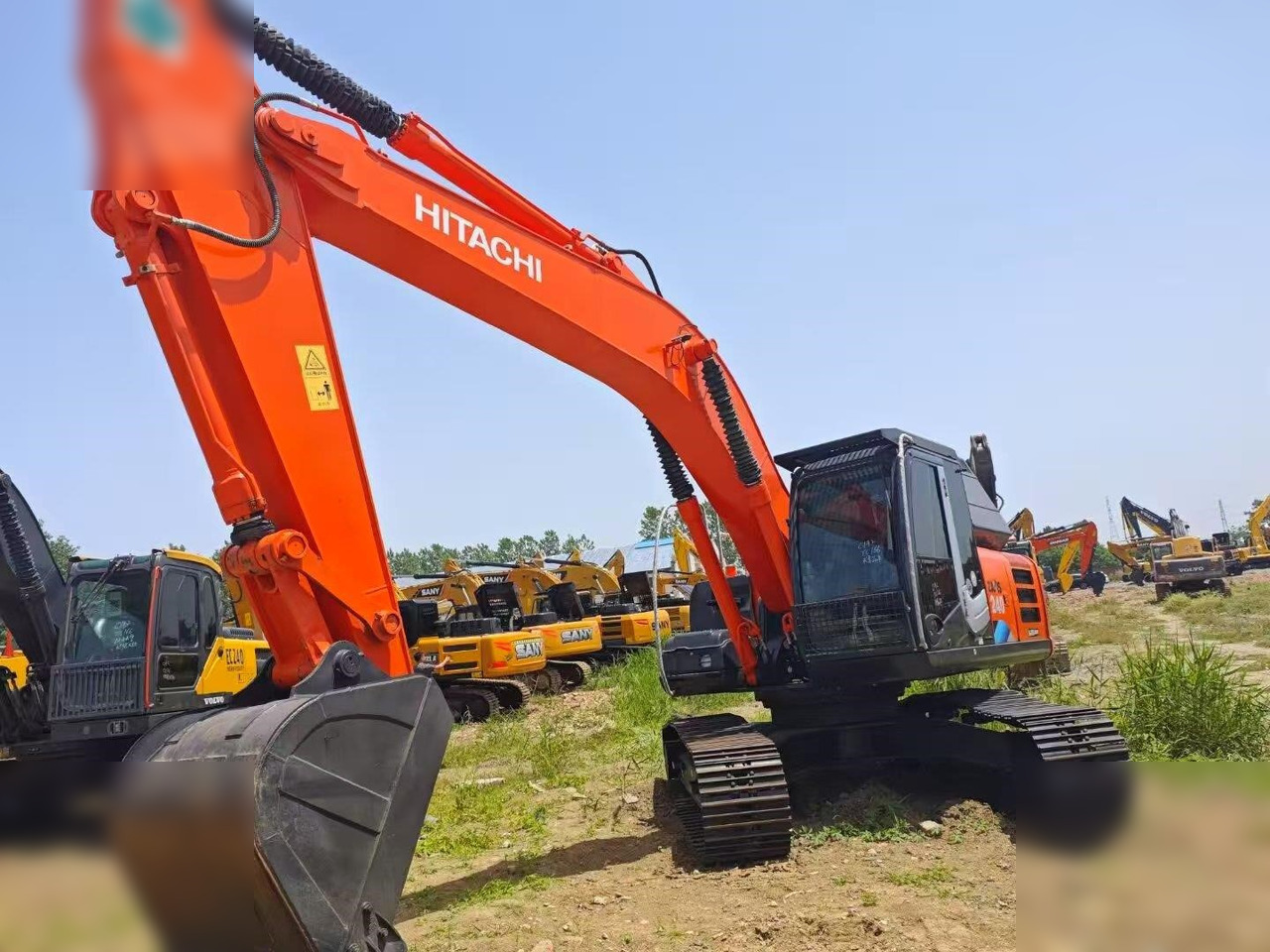 HITACHI ZX240 - Crawler excavator: picture 3 HITACHI ZX240 - Crawler excavator: picture 3