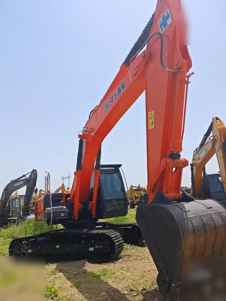 HITACHI ZX240 - Crawler excavator: picture 2 HITACHI ZX240 - Crawler excavator: picture 2