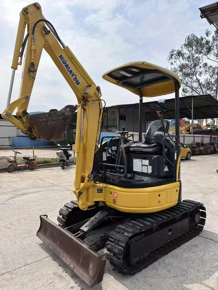KOMATSU 2-ton - Mini excavator: picture 5 KOMATSU 2-ton - Mini excavator: picture 5