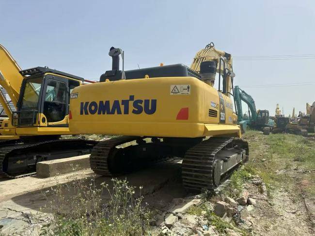 Lease a KOMATSU 350 KOMATSU 350: picture 11