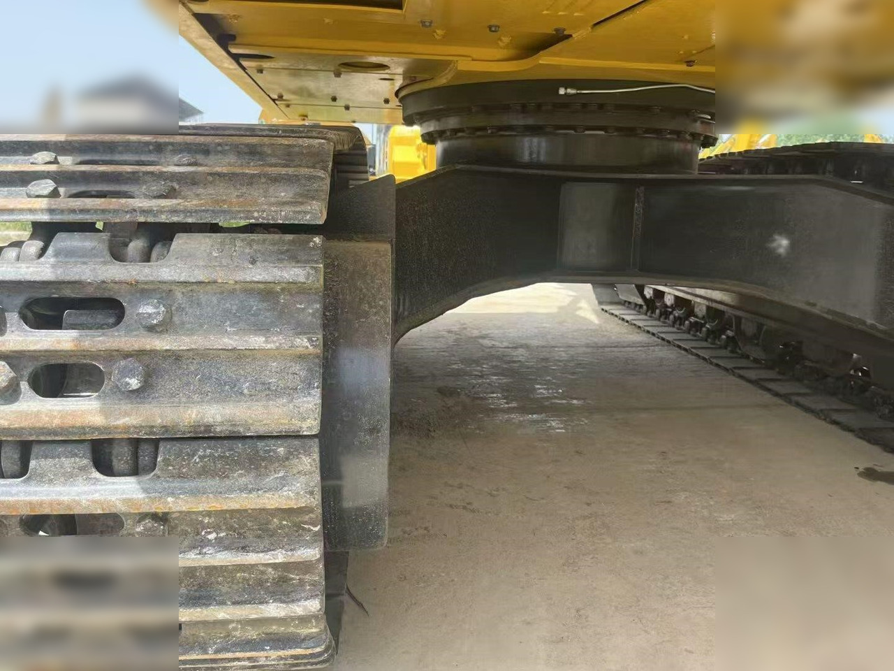 Crawler excavator KOMATSU PC160 LC-7: picture 6