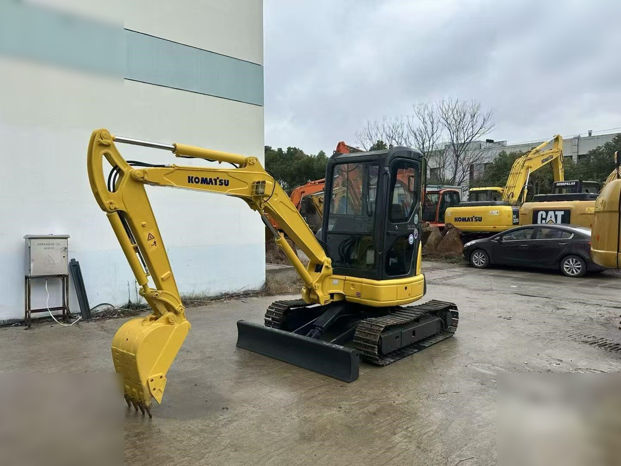 KOMATSU PC35MR - Mini excavator: picture 4 KOMATSU PC35MR - Mini excavator: picture 4