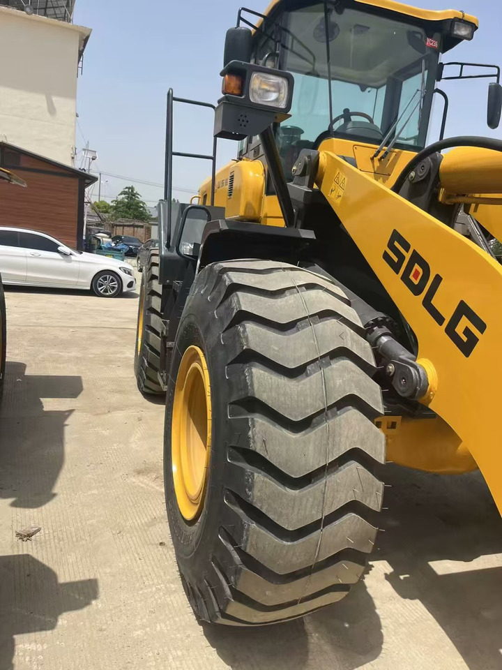Wheel loader SDLG 956l: picture 8