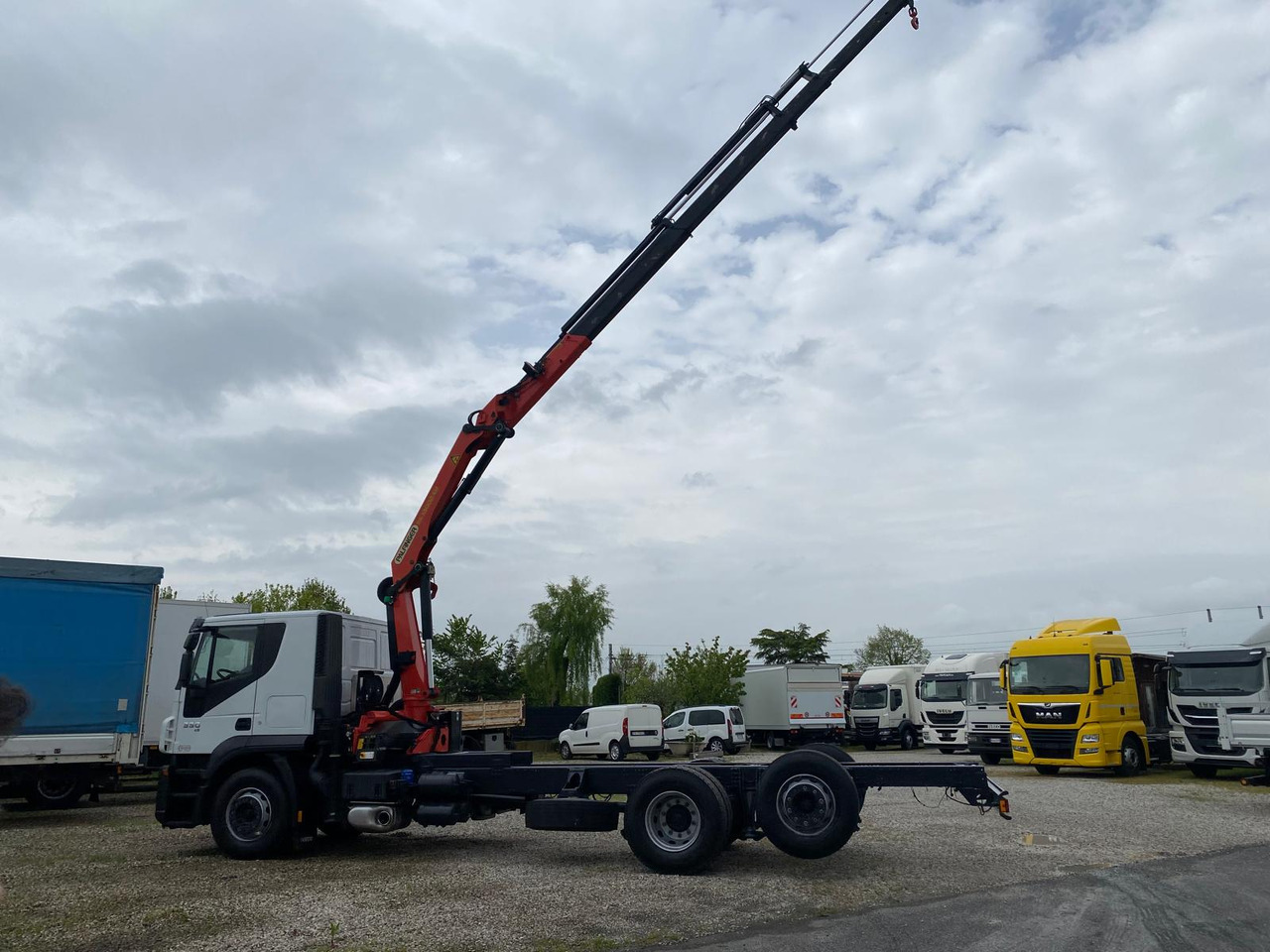 Lease a IVECO AT260S33 IVECO AT260S33: picture 6