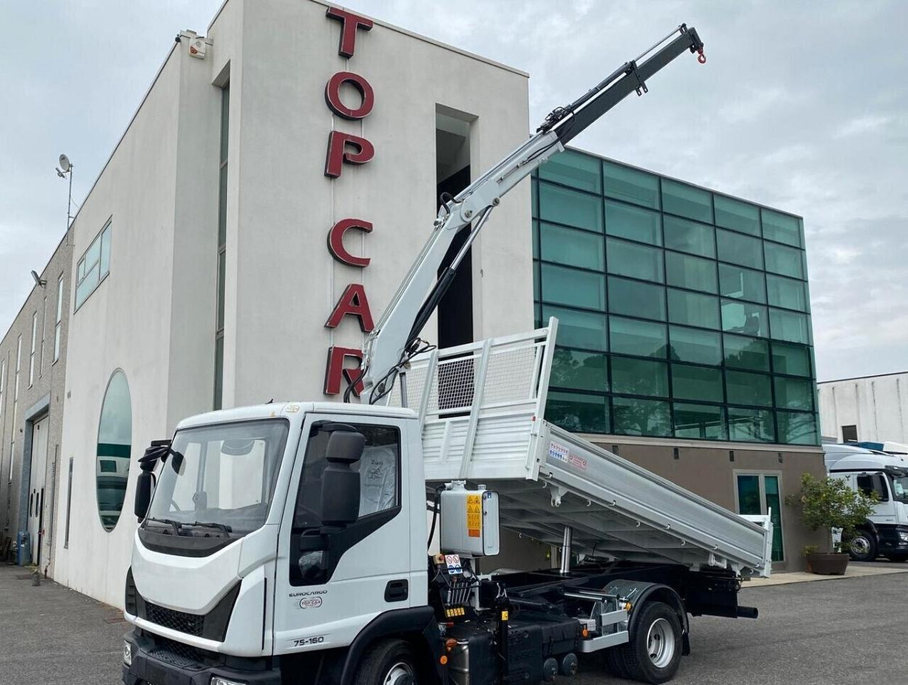 IVECO EUROCARGO 75E16 2019 RIBALTABILE E GRU - Tipper, Crane truck: picture 1 IVECO EUROCARGO 75E16 2019 RIBALTABILE E GRU - Tipper, Crane truck: picture 1