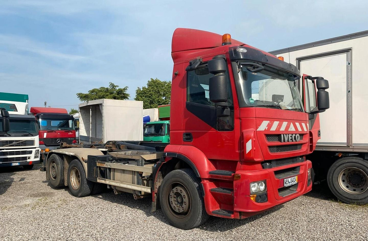 IVECO STRALIS AD260S36 - Hook lift truck: picture 1 IVECO STRALIS AD260S36 - Hook lift truck: picture 1