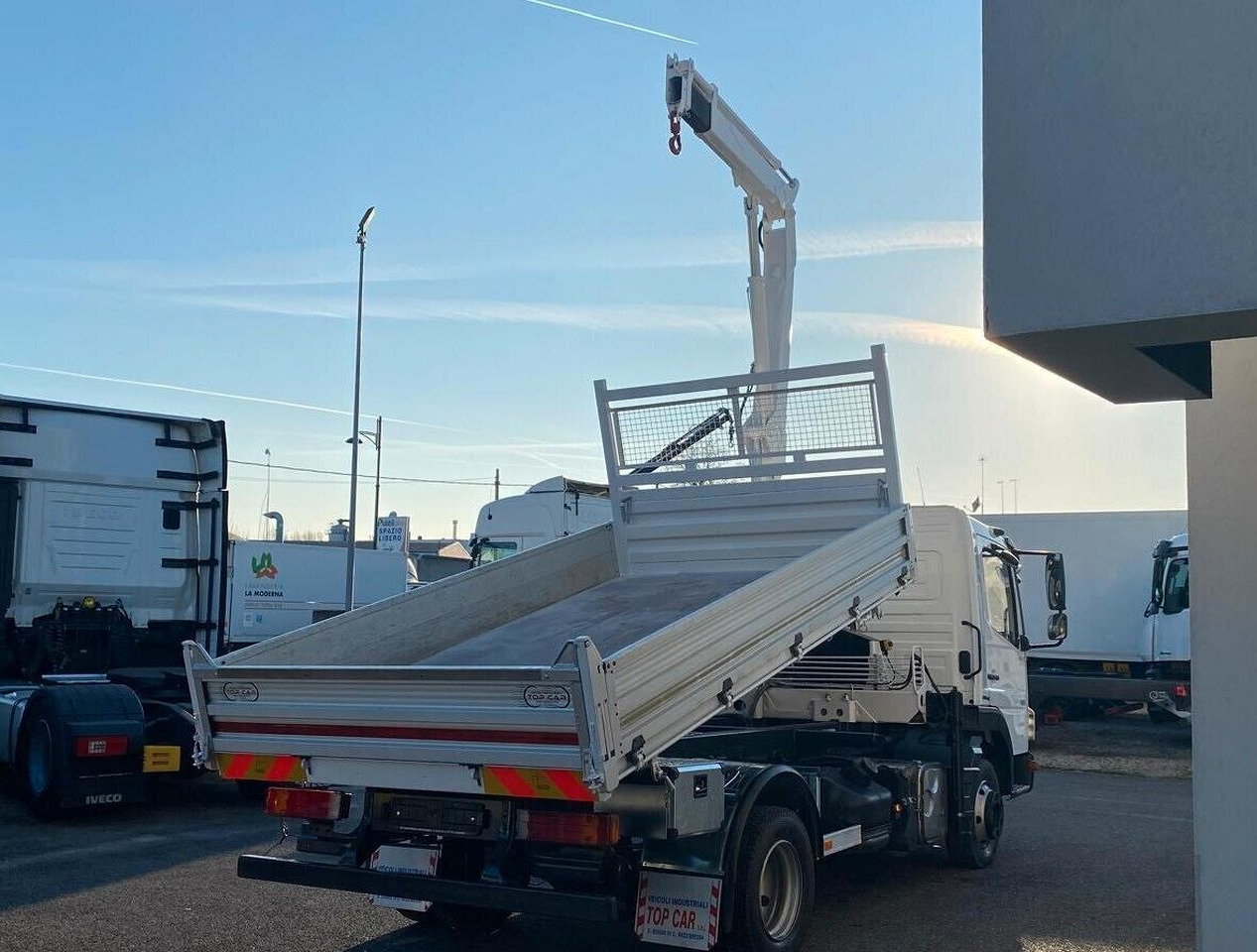 MERCEDES 816 ATEGO RIBALTABILE E GRU - Tipper, Crane truck: picture 4 MERCEDES 816 ATEGO RIBALTABILE E GRU - Tipper, Crane truck: picture 4