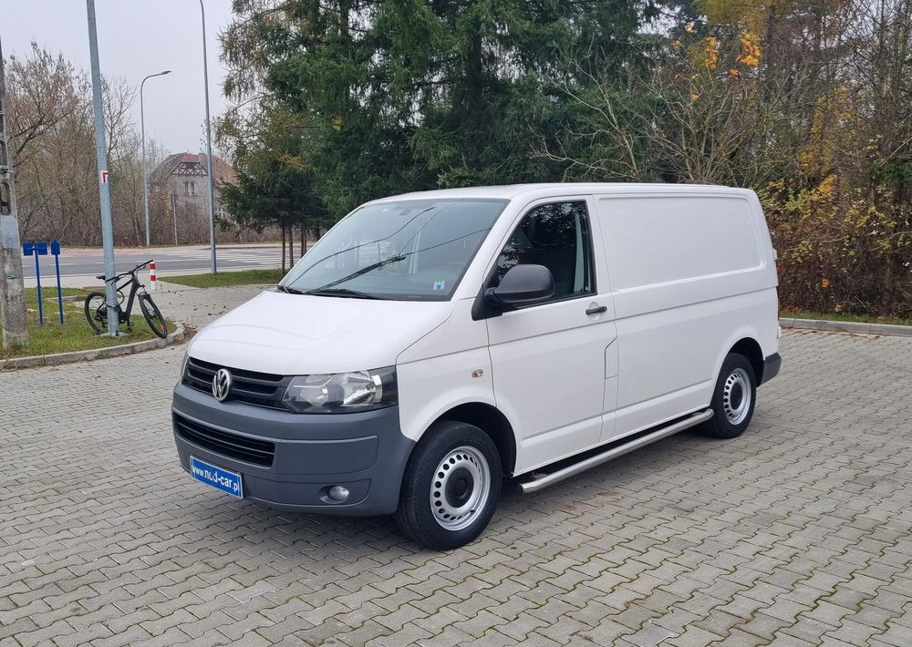 Volkswagen Transporter - Small van: picture 1 Volkswagen Transporter - Small van: picture 1
