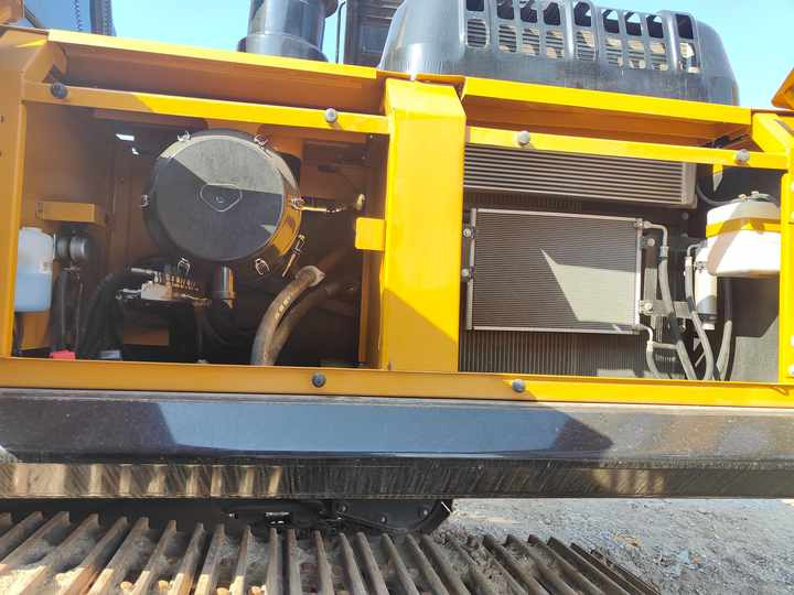 Crawler excavator 30Tons China Brand Sany 305 Excavator for Sale  Sany 215  245  305  335 365 Excavator  in High Quality  on Hot Sale [ Copy ]: picture 6