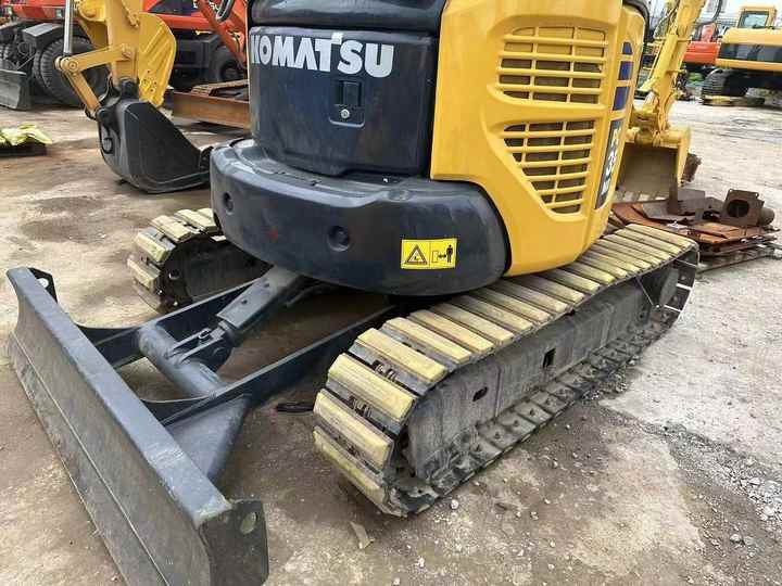Best Quality Komatsu PC35mr Used Mini Excavator Earth-moving Machinery in Good Condition - Mini excavator: picture 4 Best Quality Komatsu PC35mr Used Mini Excavator Earth-moving Machinery in Good Condition - Mini excavator: picture 4
