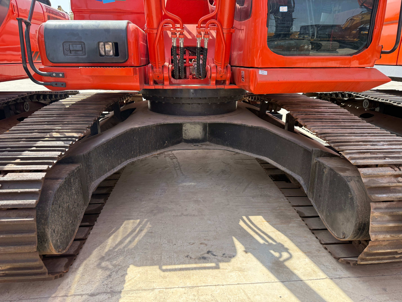 DOOSAN Used Digger Doosan DX225LC-9T Construction Machinery Construction Digger Used Doosan DX225LC-9T Cheap Excavator - Construction machinery: picture 4 DOOSAN Used Digger Doosan DX225LC-9T Construction Machinery Construction Digger Used Doosan DX225LC-9T Cheap Excavator - Construction machinery: picture 4