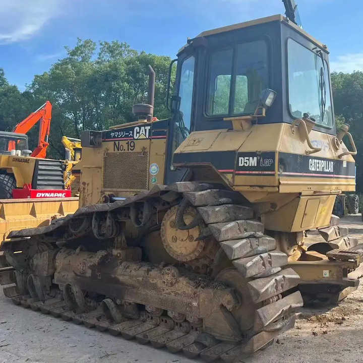 Good Condition D5M Mini Bulldozer New Crawler Bulldozer with Parts Price Bulldozers - Bulldozer: picture 5 Good Condition D5M Mini Bulldozer New Crawler Bulldozer with Parts Price Bulldozers - Bulldozer: picture 5