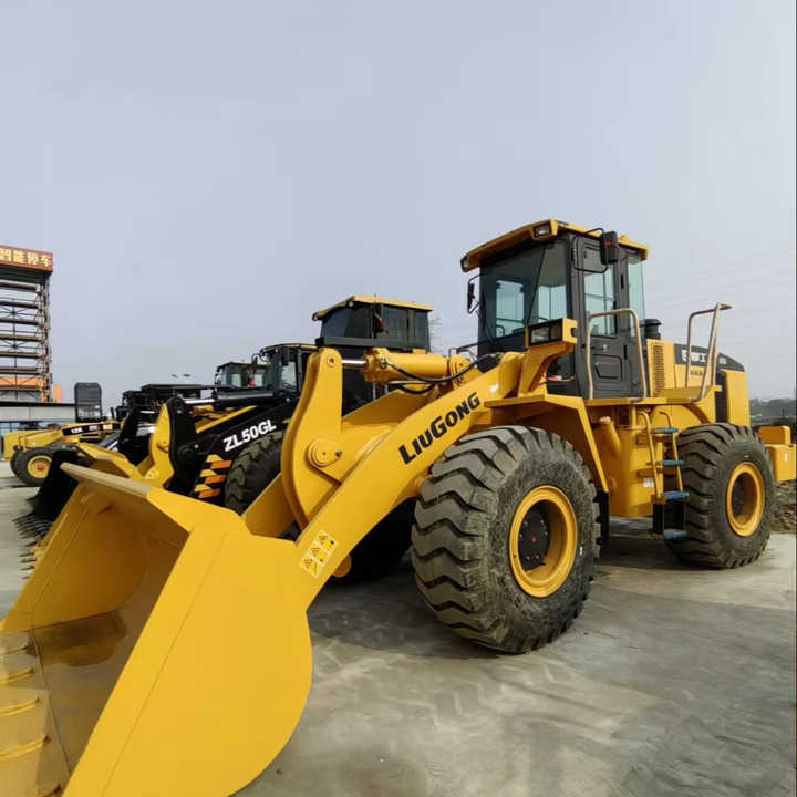 Nice Performance Liugong Loader CLG 856 836 LOADERS Earth Moving Machine Construction Machinery Chinese Product on SALE - Wheel loader: picture 1 Nice Performance Liugong Loader CLG 856 836 LOADERS Earth Moving Machine Construction Machinery Chinese Product on SALE - Wheel loader: picture 1
