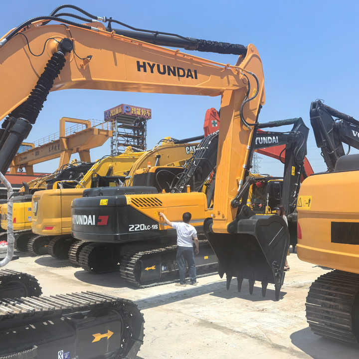 Reliable Used Hyundai 305 Hydraulic Excavator | 30% Below New Price | Alibaba Verified Supplier - Crawler excavator: picture 1 Reliable Used Hyundai 305 Hydraulic Excavator | 30% Below New Price | Alibaba Verified Supplier - Crawler excavator: picture 1