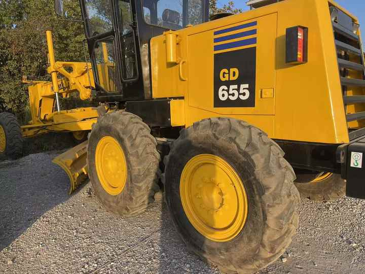 USED Komatsu GD655 Grader with Good Condition for Sale - Grader: picture 2 USED Komatsu GD655 Grader with Good Condition for Sale - Grader: picture 2