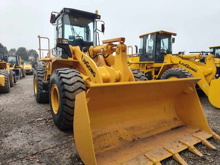 Used China Brand Wheel Loader Liugong Clg 856 Loader for Sale - Wheel loader: picture 3 Used China Brand Wheel Loader Liugong Clg 856 Loader for Sale - Wheel loader: picture 3