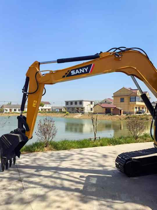 Mini excavator Used Sany SY75C Small Hydraulic Excavator with Very Few Hours of Use and Superior Performance Hot Sale [ Copy ]: picture 6