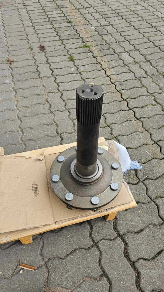 Półoś tylna Deutz Fahr Agrotron Same Lamborghini 0.009.3544.3 - Drive shaft for Agricultural machinery: picture 1 Półoś tylna Deutz Fahr Agrotron Same Lamborghini 0.009.3544.3 - Drive shaft for Agricultural machinery: picture 1