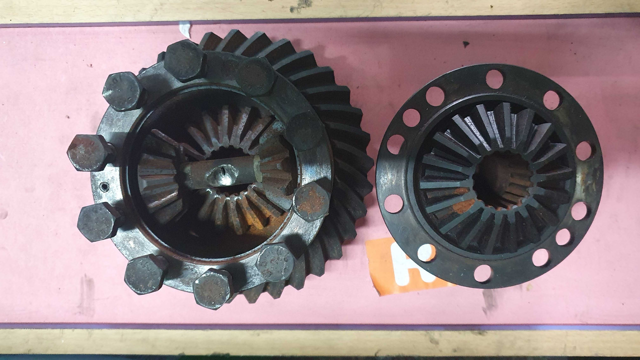 Mechanizm różnicowy satelity Deutz Same Lamborghini 0.275.4622.3 - Spare parts for Agricultural machinery: picture 1 Mechanizm różnicowy satelity Deutz Same Lamborghini 0.275.4622.3 - Spare parts for Agricultural machinery: picture 1
