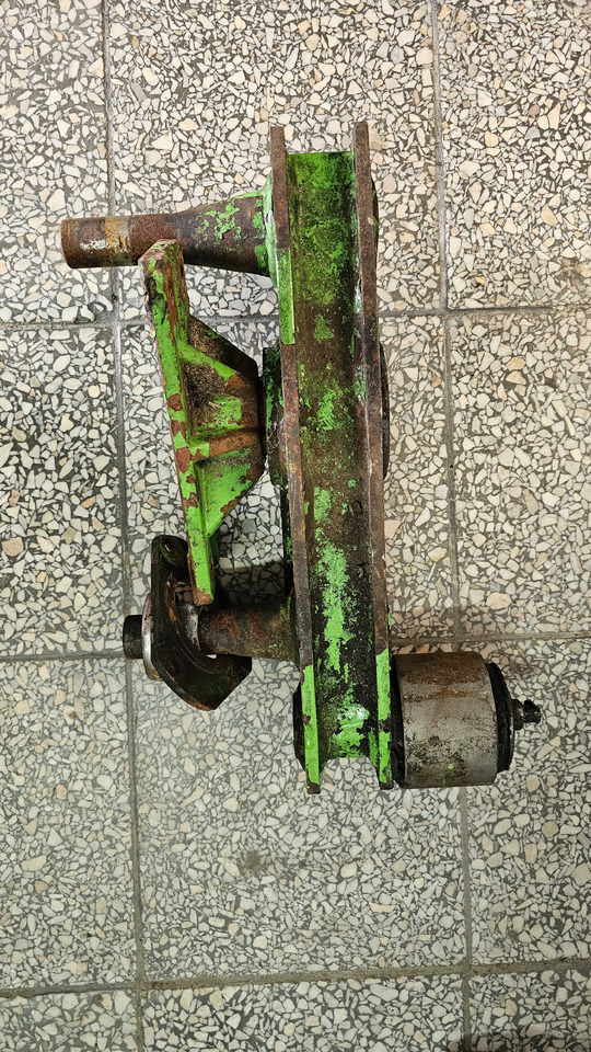 Wspornik podsiewacza Deutz Fahr 1600_4344 - Spare parts for Agricultural machinery: picture 1 Wspornik podsiewacza Deutz Fahr 1600_4344 - Spare parts for Agricultural machinery: picture 1