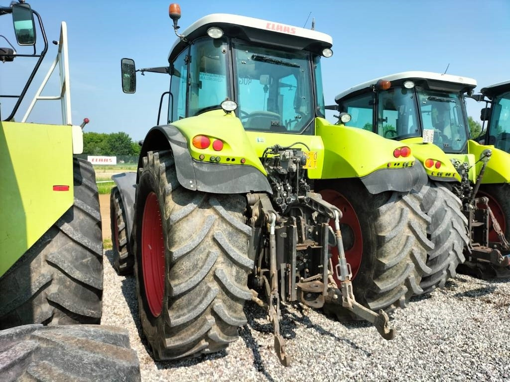 Claas Axion 810 CIS - Farm tractor: picture 5 Claas Axion 810 CIS - Farm tractor: picture 5