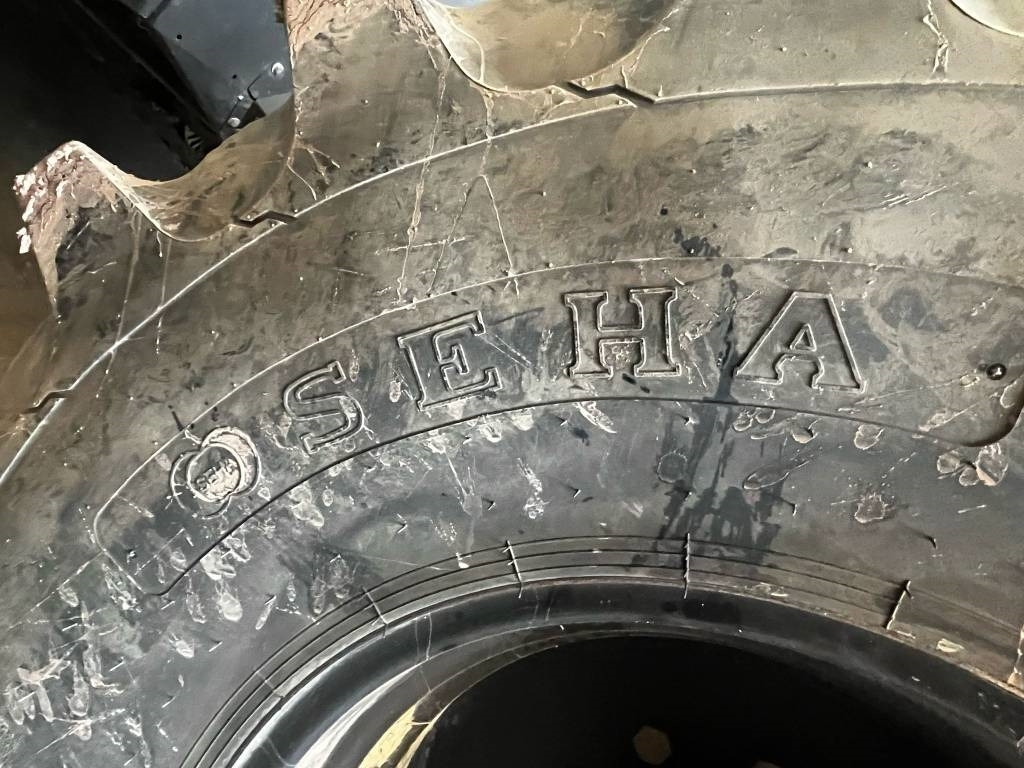 Claas LEXION 760 TT RISO  - Combine harvester: picture 5 Claas LEXION 760 TT RISO  - Combine harvester: picture 5