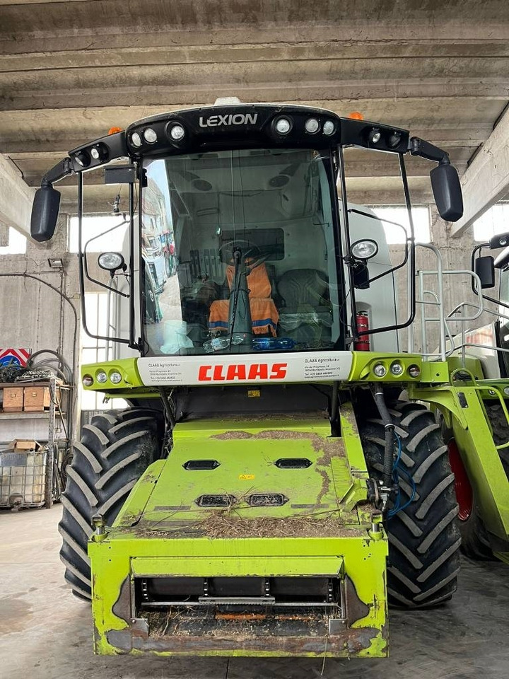 Claas Lexion 760 - Combine harvester: picture 4 Claas Lexion 760 - Combine harvester: picture 4