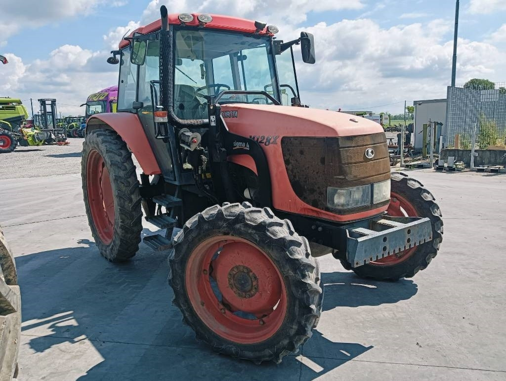 Kubota M 128 X - Farm tractor: picture 1 Kubota M 128 X - Farm tractor: picture 1