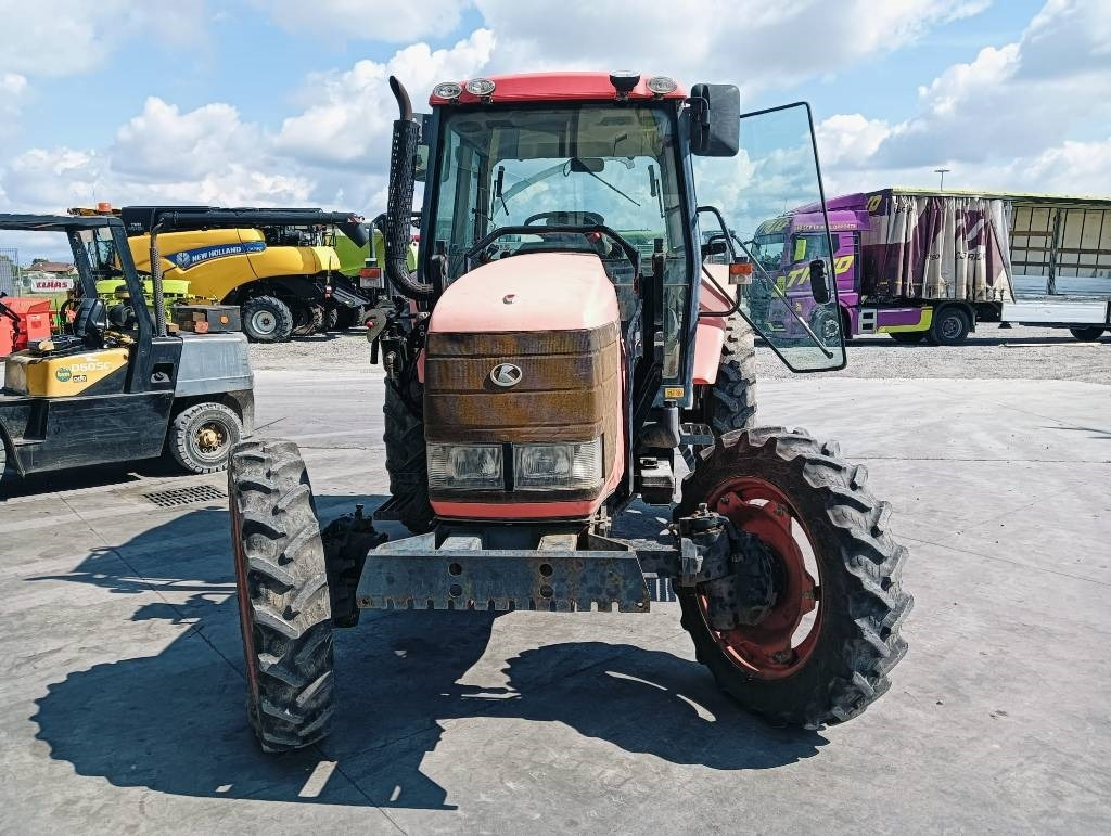 Kubota M 128 X - Farm tractor: picture 2 Kubota M 128 X - Farm tractor: picture 2