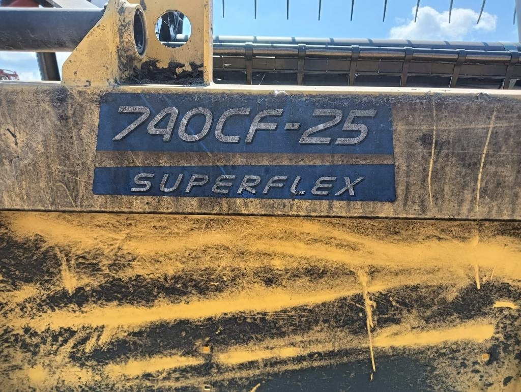 New Holland SOIA FLEX 7 MT - Harvester attachment: picture 3 New Holland SOIA FLEX 7 MT - Harvester attachment: picture 3