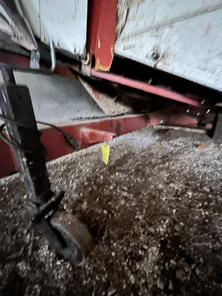 New Holland SOIA SUPERFLEX 4.5 - Harvester attachment: picture 3 New Holland SOIA SUPERFLEX 4.5 - Harvester attachment: picture 3