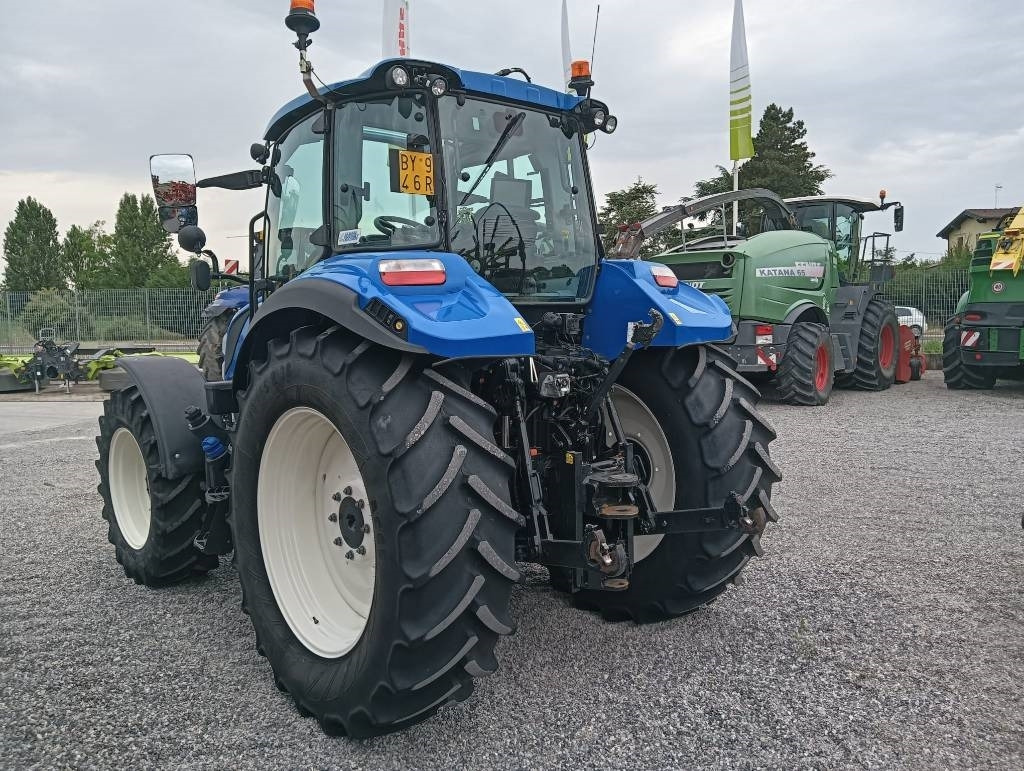 New Holland T 5.120 - Farm tractor: picture 5 New Holland T 5.120 - Farm tractor: picture 5