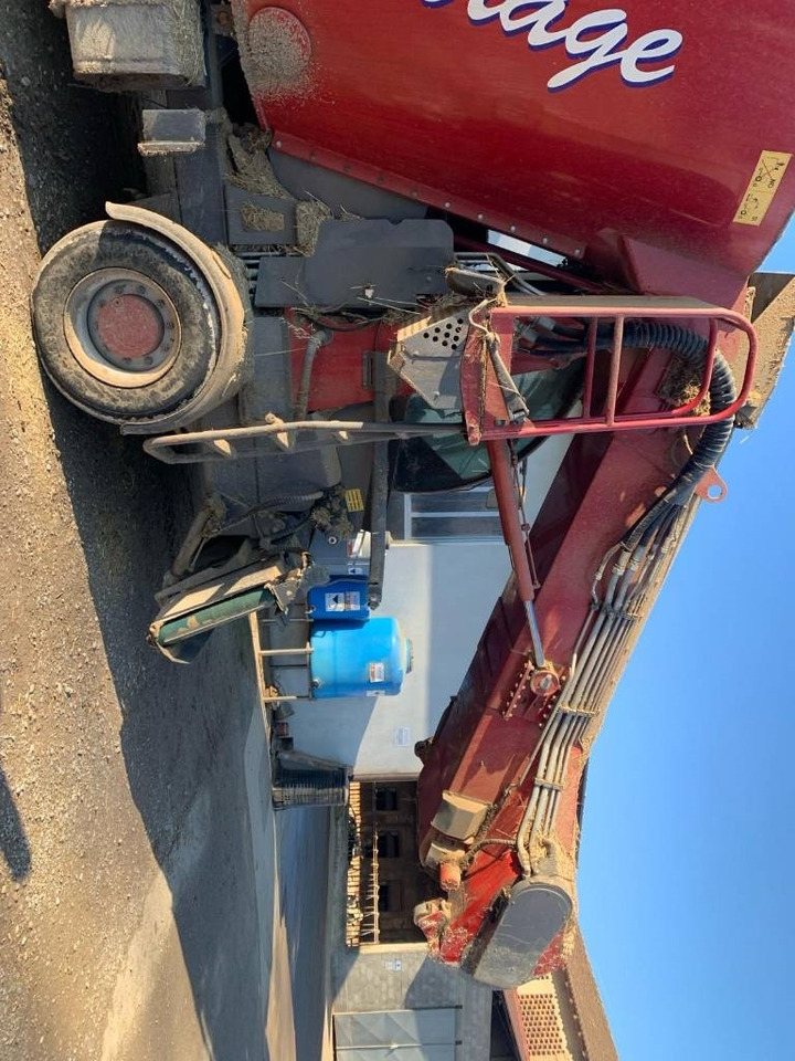 Sitrex VIRAGE 17 - Forage mixer wagon: picture 2 Sitrex VIRAGE 17 - Forage mixer wagon: picture 2