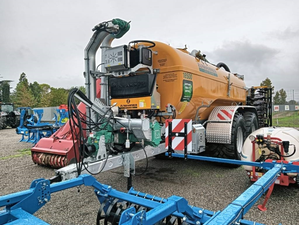 Zunhammer 18500 - Manure spreader: picture 3 Zunhammer 18500 - Manure spreader: picture 3