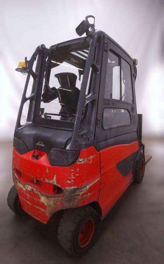Fenwick E30 HL01-600 fenwick - Electric forklift: picture 2 Fenwick E30 HL01-600 fenwick - Electric forklift: picture 2