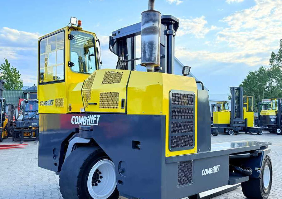 Combilift C14000 / DUPLEX - 3600 / GAS / FREE-LIFT - 4-way reach truck: picture 5 Combilift C14000 / DUPLEX - 3600 / GAS / FREE-LIFT - 4-way reach truck: picture 5