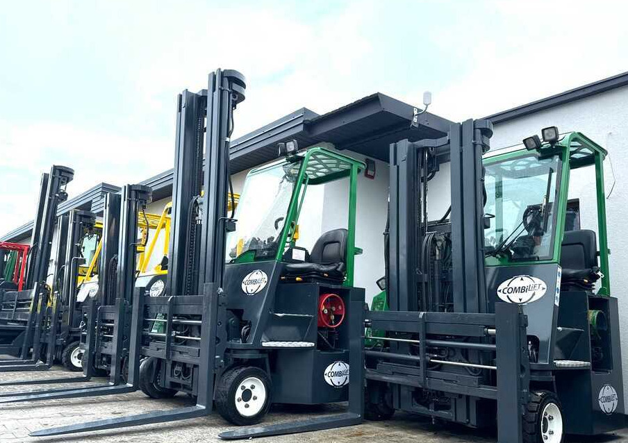 Combilift C2500CB-Triplex 6000mm -Only 4658 hours - 4-way reach truck: picture 2 Combilift C2500CB-Triplex 6000mm -Only 4658 hours - 4-way reach truck: picture 2