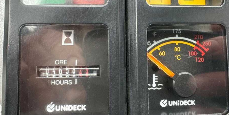 Combilift C2500CB-Triplex 6000mm -Only 4658 hours - 4-way reach truck: picture 4 Combilift C2500CB-Triplex 6000mm -Only 4658 hours - 4-way reach truck: picture 4
