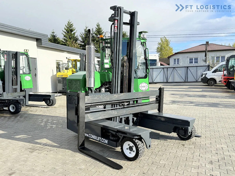 Combilift C3000 / DIESEL / DUPLEX 4200MM / FREE LIFT / WIDE FORK POSITIONER / FULL CABIN / EXCELLENT CONDITION / Wide range of four-way an - 4-way reach truck: picture 5 Combilift C3000 / DIESEL / DUPLEX 4200MM / FREE LIFT / WIDE FORK POSITIONER / FULL CABIN / EXCELLENT CONDITION / Wide range of four-way an - 4-way reach truck: picture 5