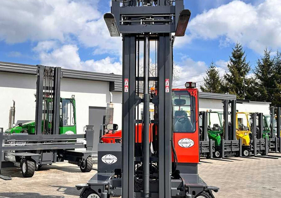 4-way reach truck Combilift C4000 / TRIPLEX / 9300MM / FREE LIFT / FORK POSITIONER / GAS / CABIN / LIKE NEW: picture 27