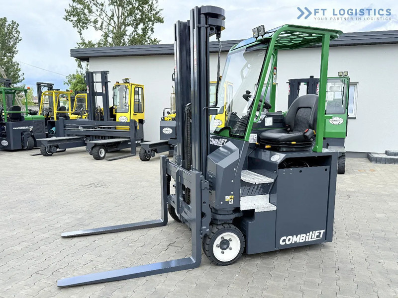 Combilift Combilift CBE2500 / TRIPLEX / 5500MM / FREE LIFT / ELECTRIC DRIVE / ONLY 2300 MTH / FORK POSITIONER / SIDE SHIFT / NEW TYRES / L - 4-way reach truck: picture 2 Combilift Combilift CBE2500 / TRIPLEX / 5500MM / FREE LIFT / ELECTRIC DRIVE / ONLY 2300 MTH / FORK POSITIONER / SIDE SHIFT / NEW TYRES / L - 4-way reach truck: picture 2