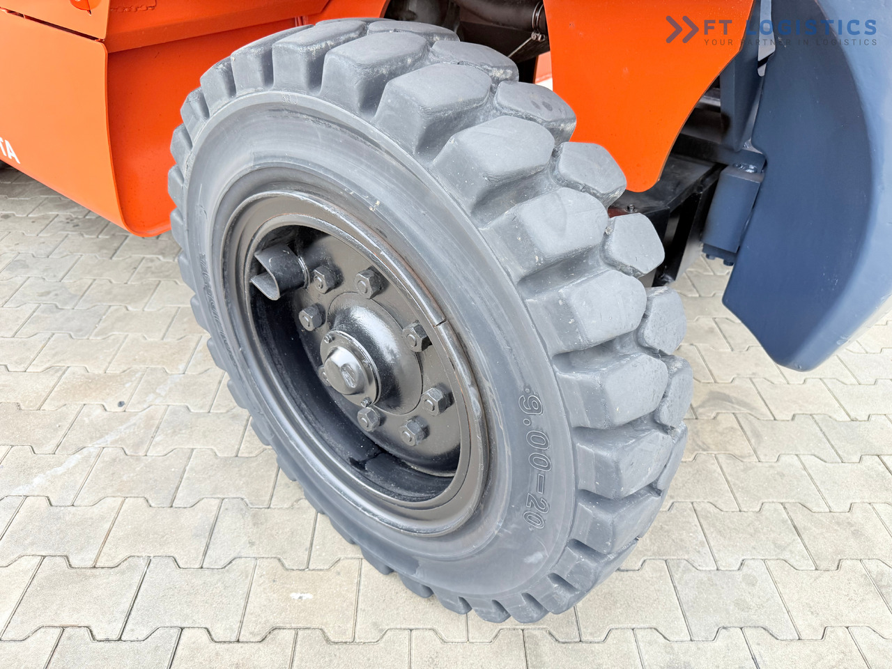 TOYOTA 60-5FD80 / DIESEL / DUPLEX - 4500MM / NEW TYRES / HEATED CABIN / 8 TON / UDT / EXCELLENT CONDITION - Diesel forklift: picture 5 TOYOTA 60-5FD80 / DIESEL / DUPLEX - 4500MM / NEW TYRES / HEATED CABIN / 8 TON / UDT / EXCELLENT CONDITION - Diesel forklift: picture 5