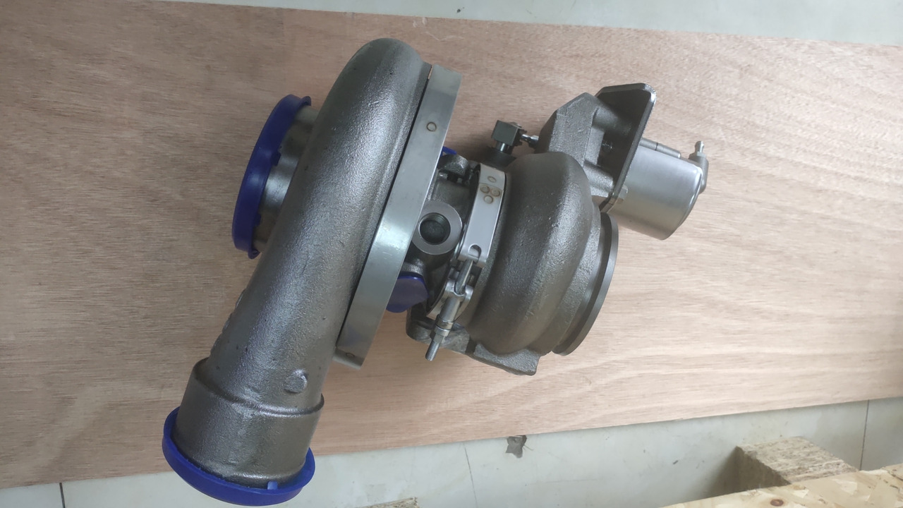 CATERPILLAR 424-3431 - Turbo for Excavator: picture 1 CATERPILLAR 424-3431 - Turbo for Excavator: picture 1
