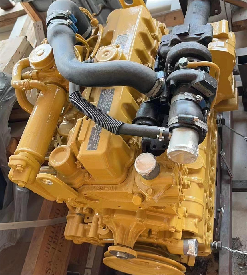 CATERPILLAR C3.3B - Engine for Excavator: picture 2 CATERPILLAR C3.3B - Engine for Excavator: picture 2