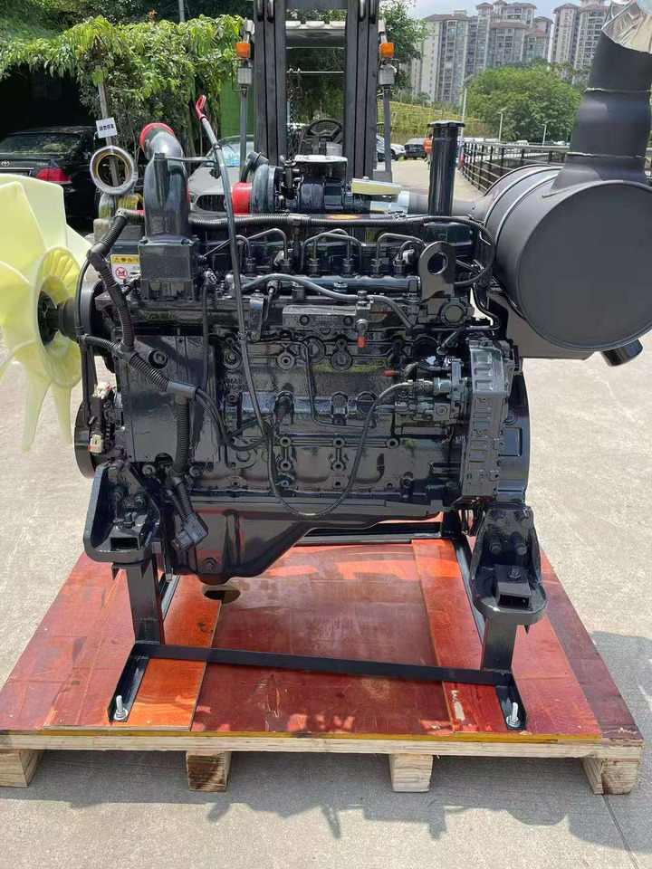 KOMATSU 6D107E-1 6D107E - Engine for Excavator: picture 2 KOMATSU 6D107E-1 6D107E - Engine for Excavator: picture 2