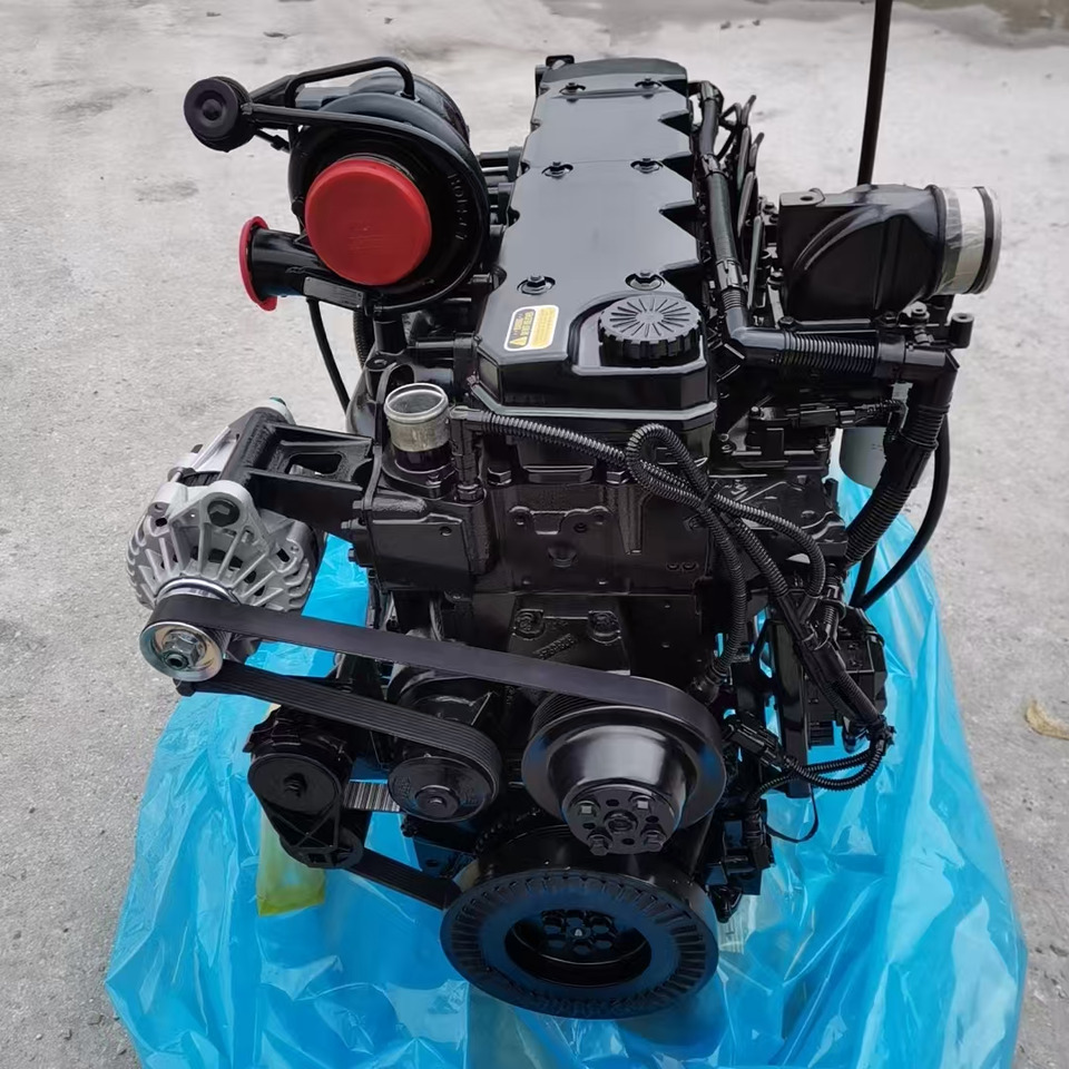 KOMATSU SAA6D107 - Engine and parts for Attachment: picture 2 KOMATSU SAA6D107 - Engine and parts for Attachment: picture 2
