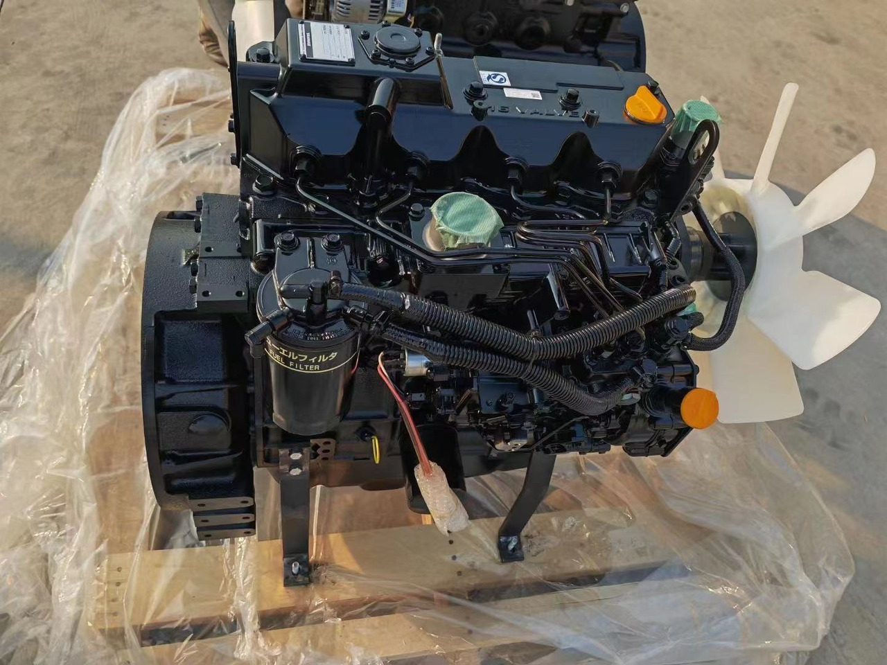 MITSUBISHI 4M40 - Engine for Excavator: picture 3 MITSUBISHI 4M40 - Engine for Excavator: picture 3