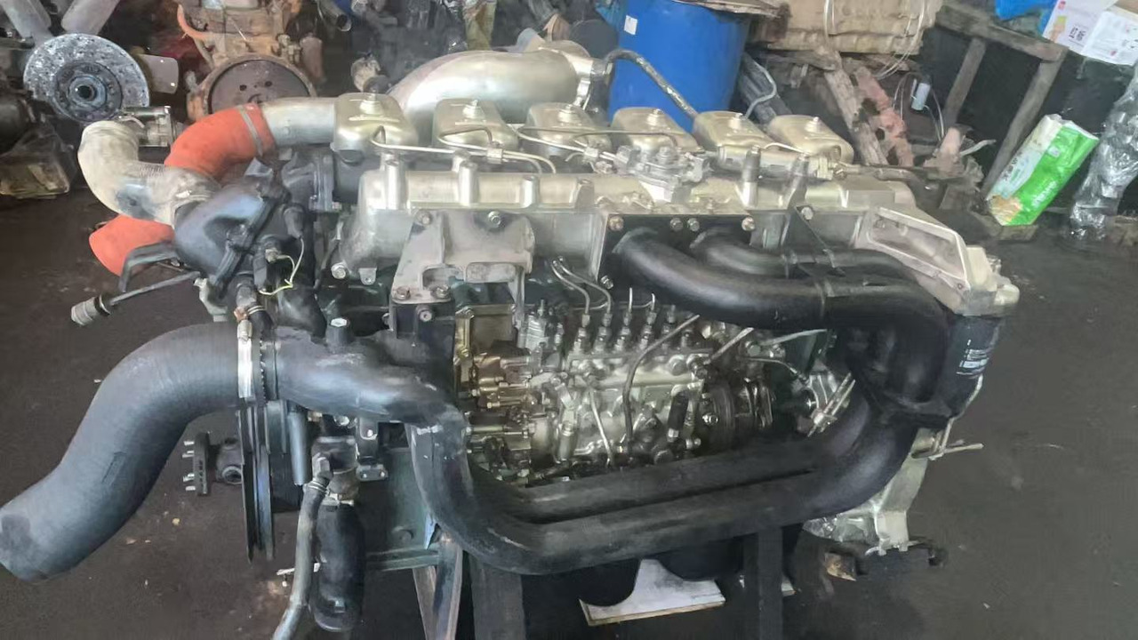 MITSUBISHI 6D22 - Engine for Excavator: picture 1 MITSUBISHI 6D22 - Engine for Excavator: picture 1