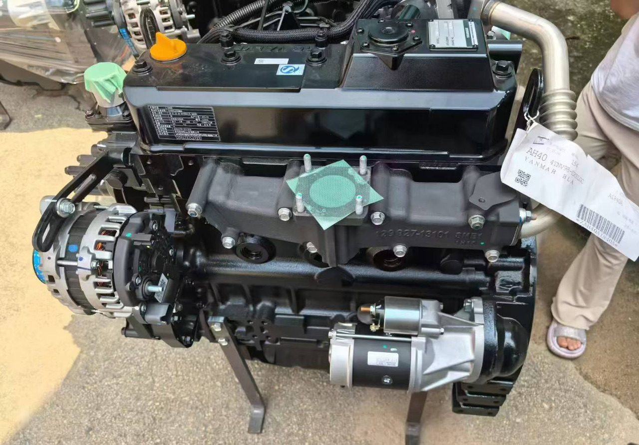 YANMAR 4TNV98 - Engine for Excavator: picture 5 YANMAR 4TNV98 - Engine for Excavator: picture 5